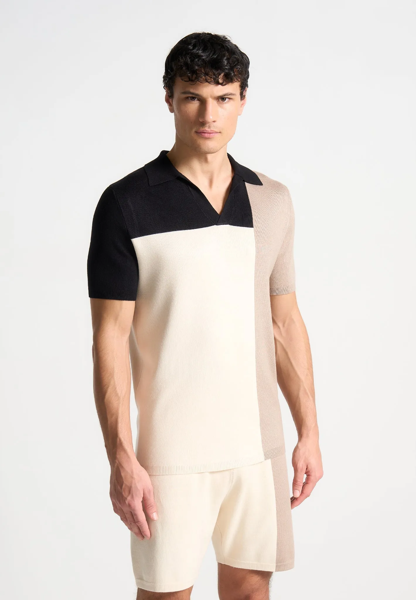 Colour Block Knit Revere Polo Top - Black/Beige