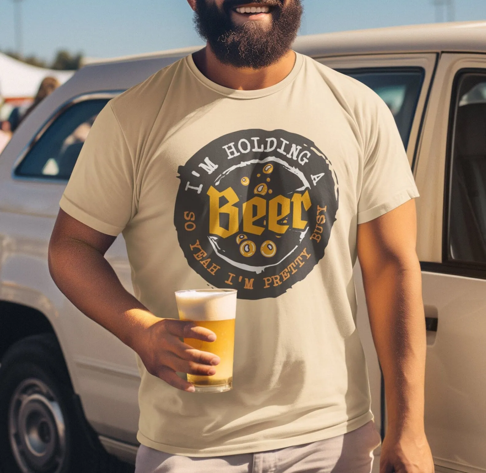 Funny Beer Lover T-Shirt, I'm Holding a Beer Graphic Tee, Unisex Casual Shirt for Adults, Dad Sweatshirt