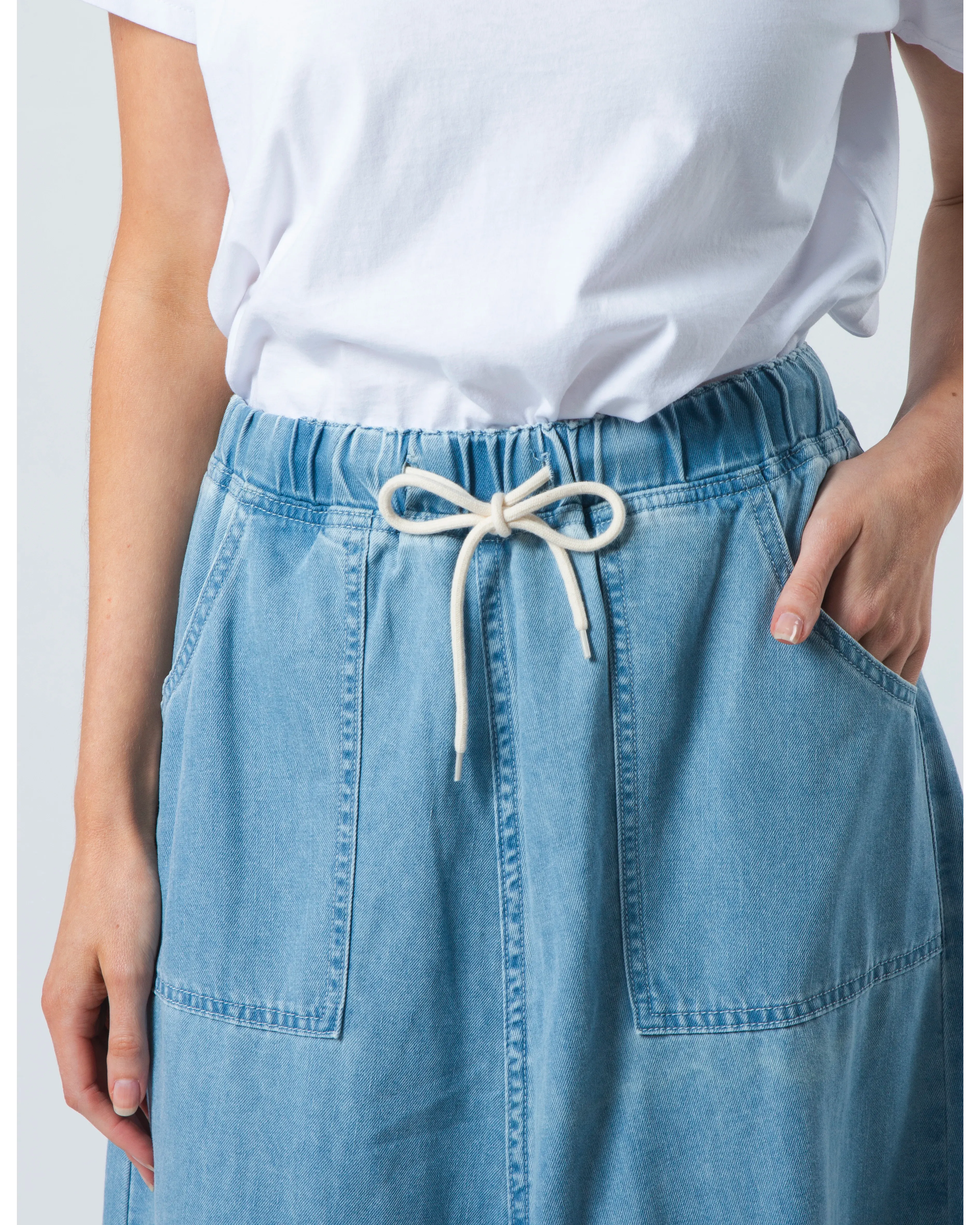 Ingrid Skirt - Light Blue Wash