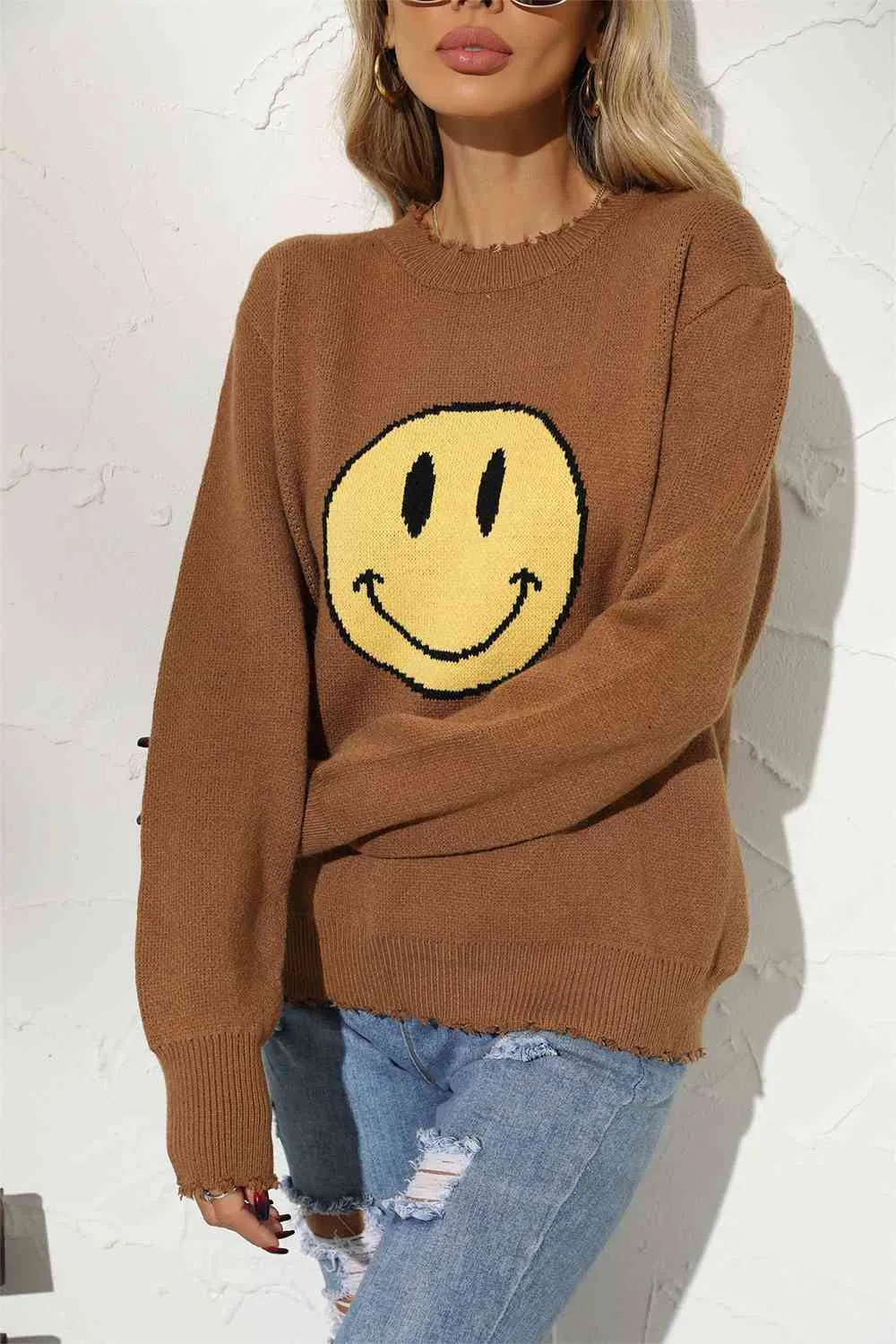 Round Neck Long Sleeve Smily Face Graphic Sweater (BFD) T