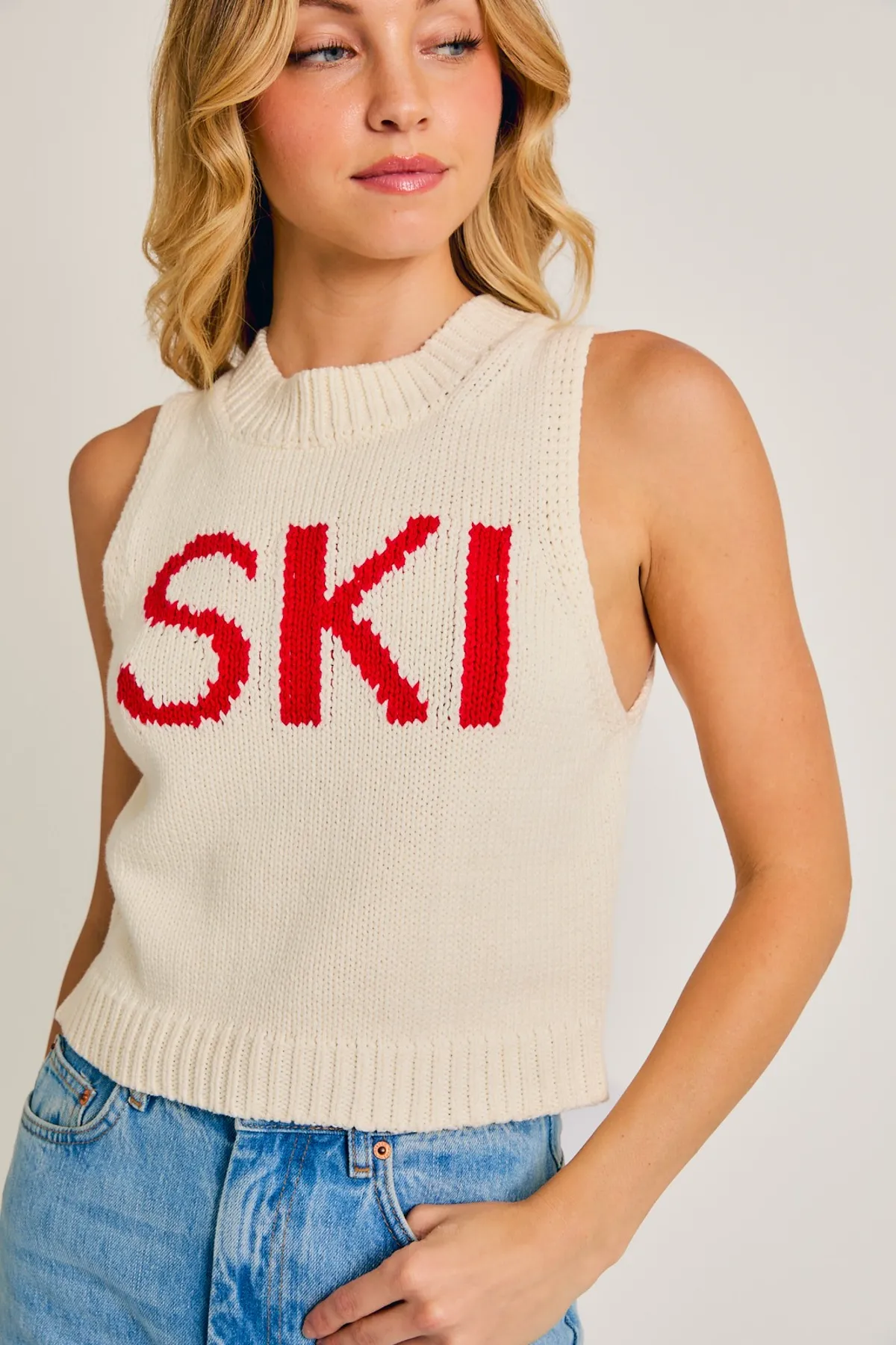 SKI Sleeveless Sweater