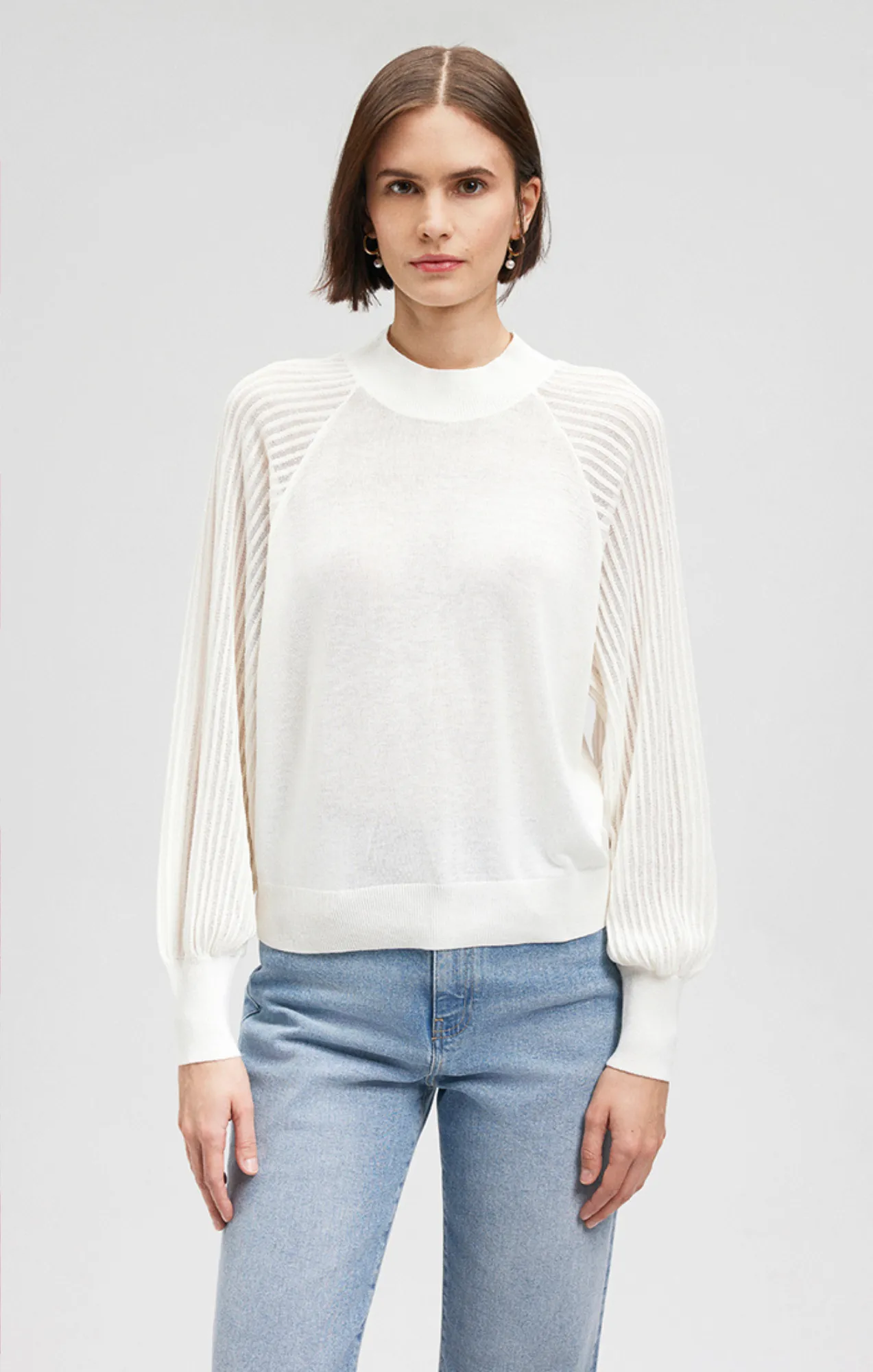 SWEATER IN ANTIQUE WHITE