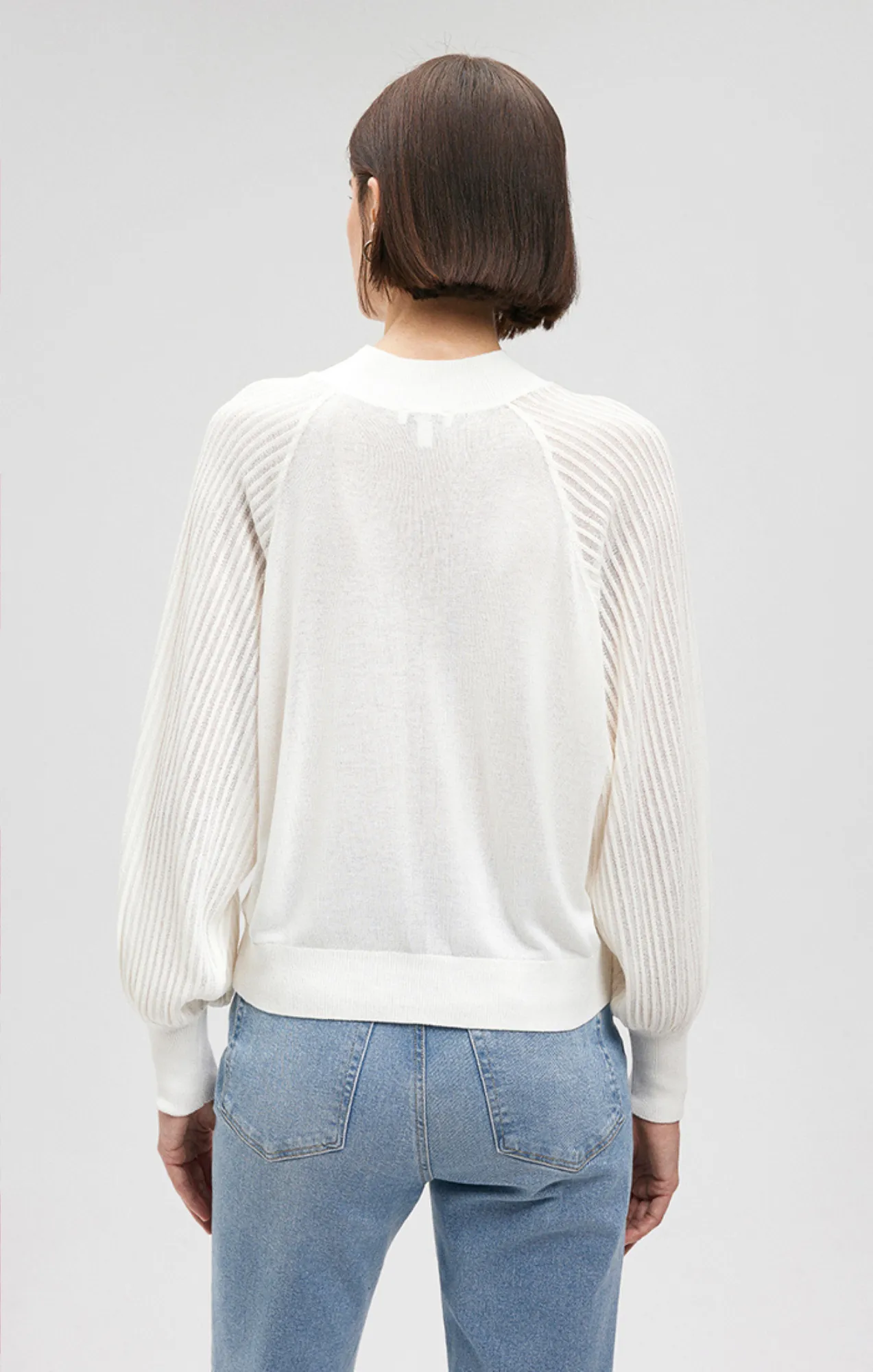 SWEATER IN ANTIQUE WHITE