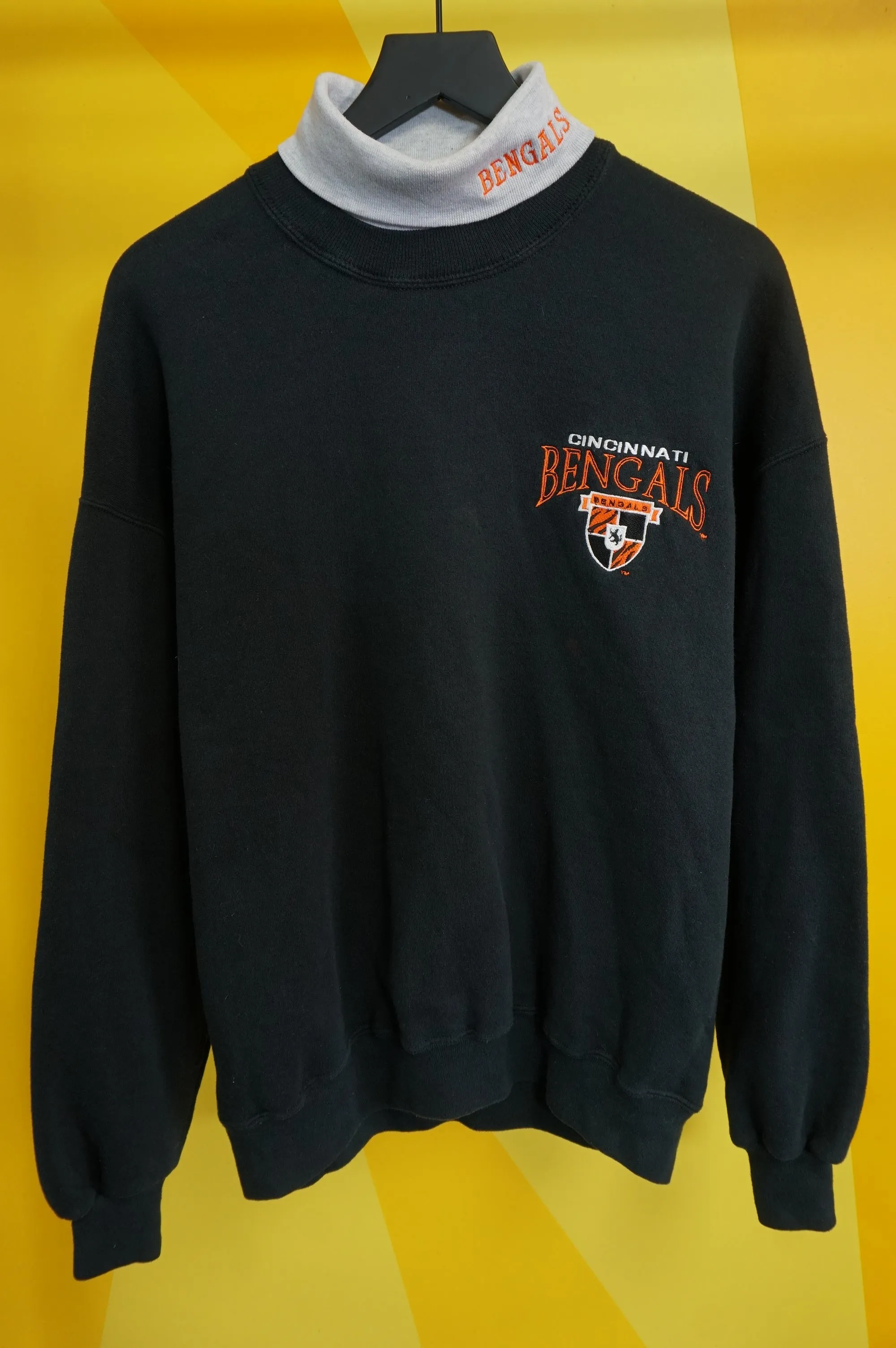 (XL) Vtg Cincinnati Bengals Turtleneck